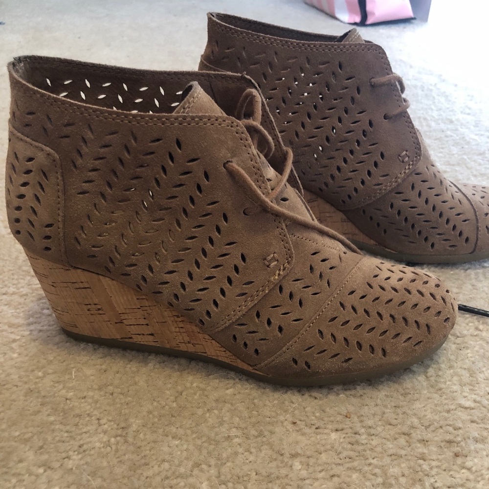 Tom Wedge Booties